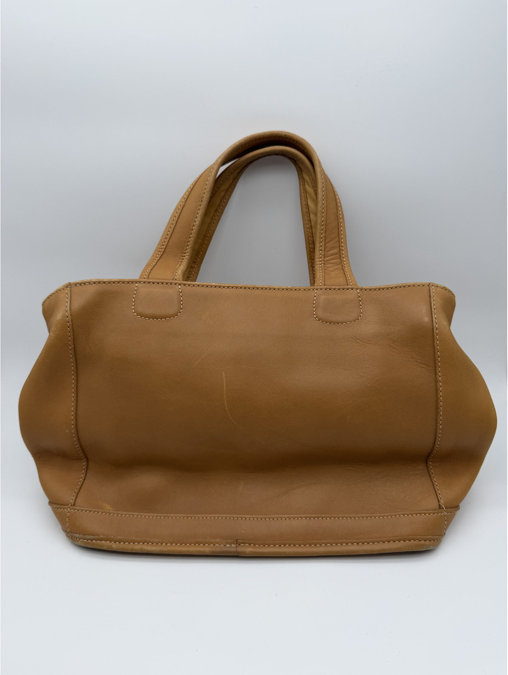 Vintage Coach Bleecker Tan Leather Tote Bag with Zipper Closure